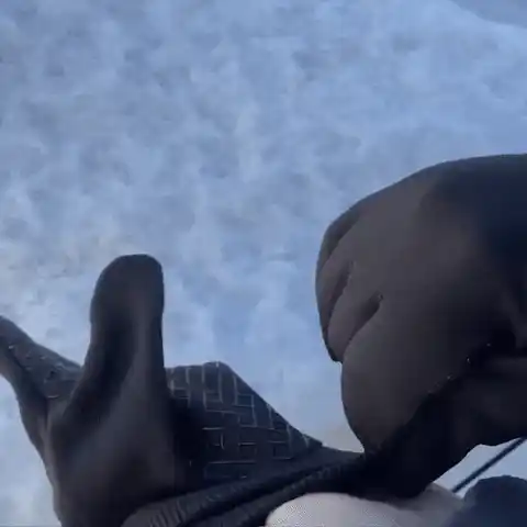 Warm Gloves Animation